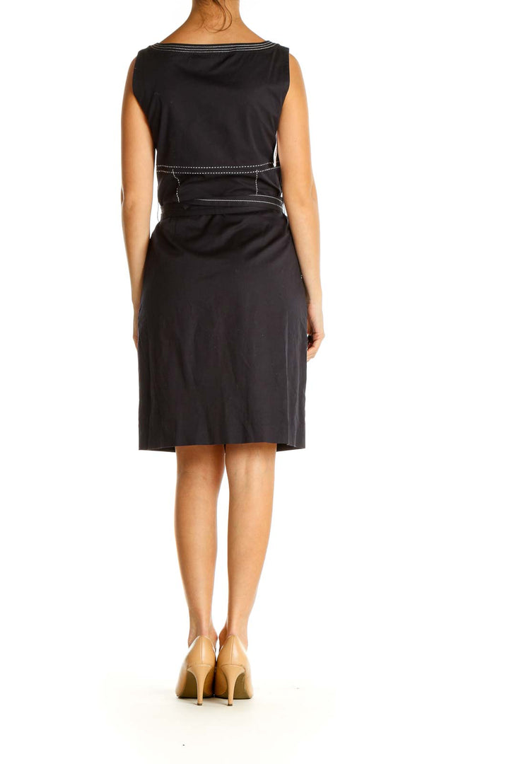 Black Solid Sheath Dress