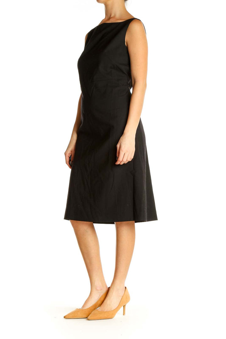 Black Solid Classic Sheath Dress