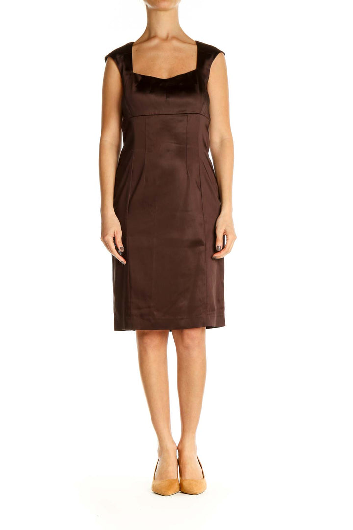 Brown Solid Classic Sheath Dress