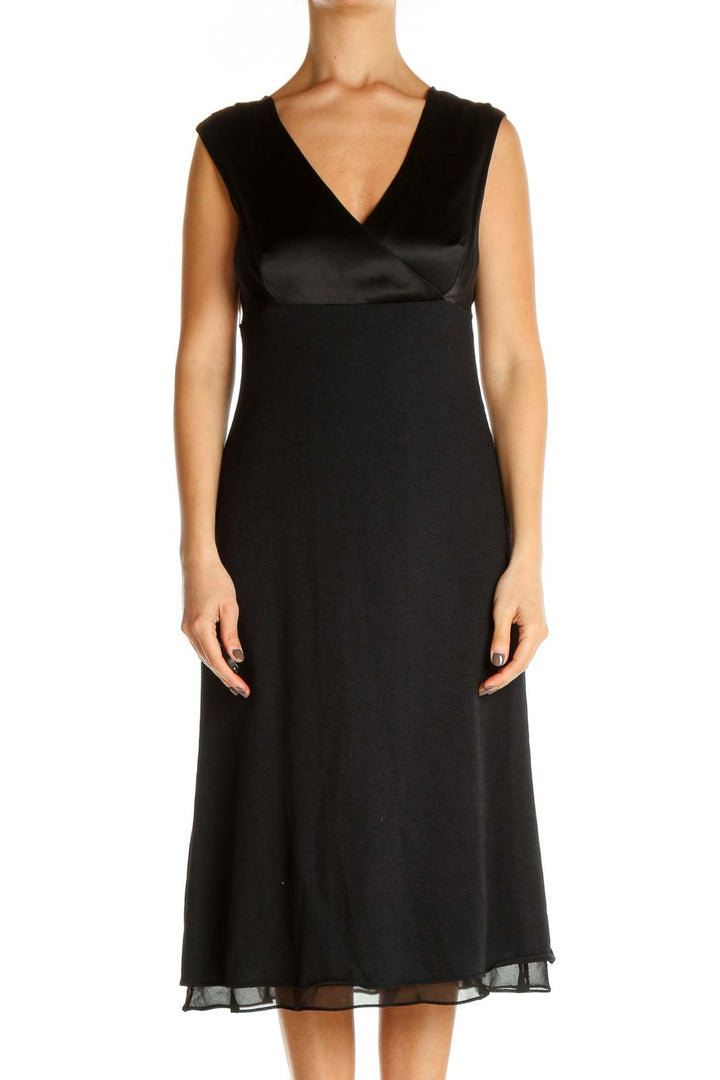 Black Solid Classic Fit & Flare Dress