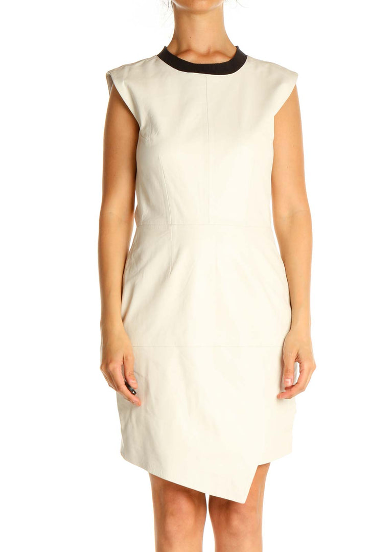 White Solid Classic Sheath Dress