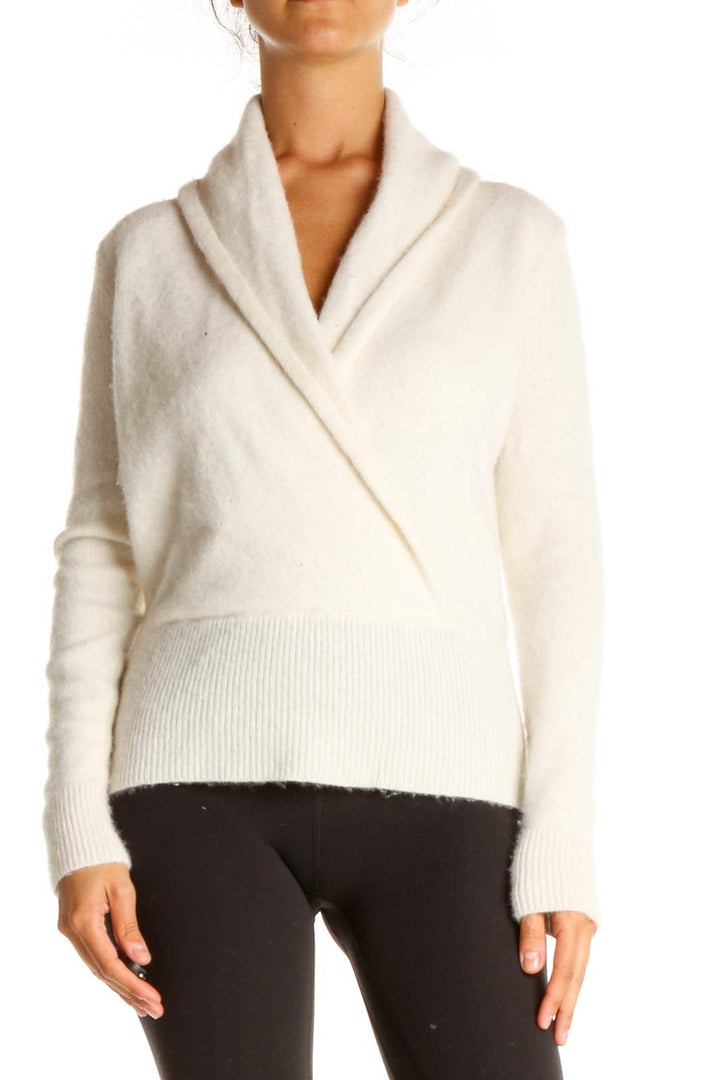 White Solid Casual Sweater