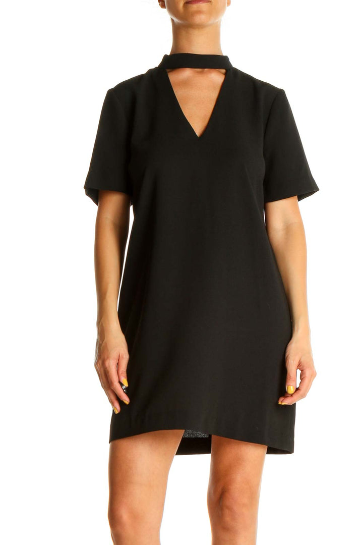 Black Solid Day Sheath Dress