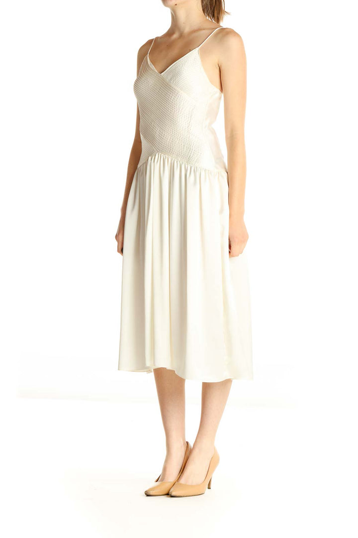 White Solid Classic Dress