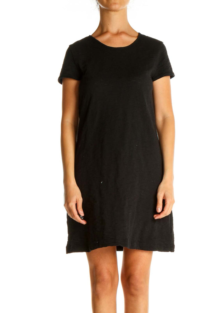 Black Solid Day Shift Dress