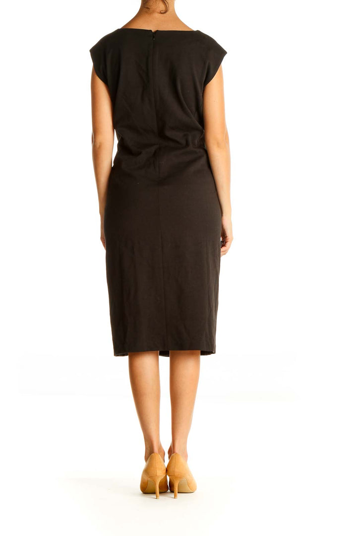 Black Solid Classic Shift Dress