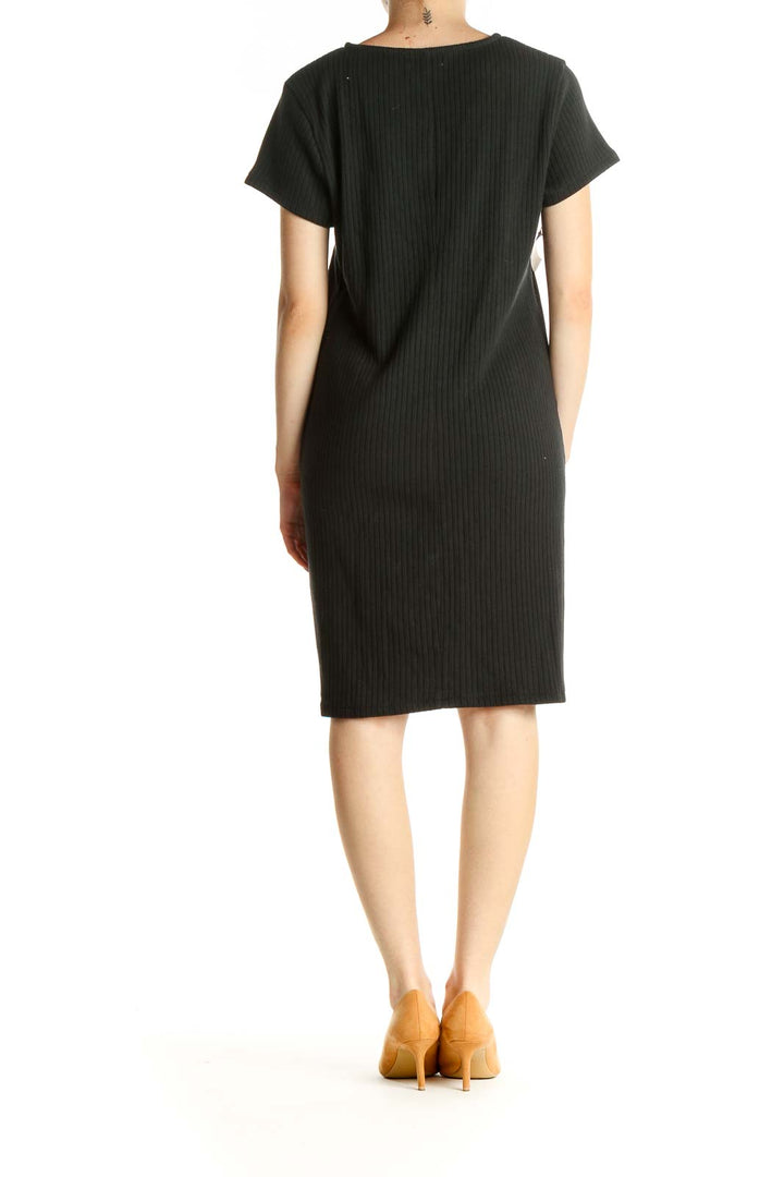 Black Solid Day Shift Dress