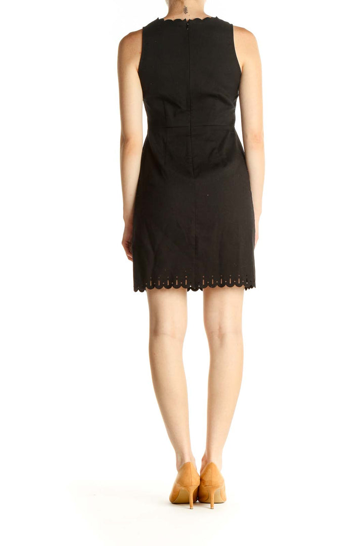 Black Solid Day Sheath Dress