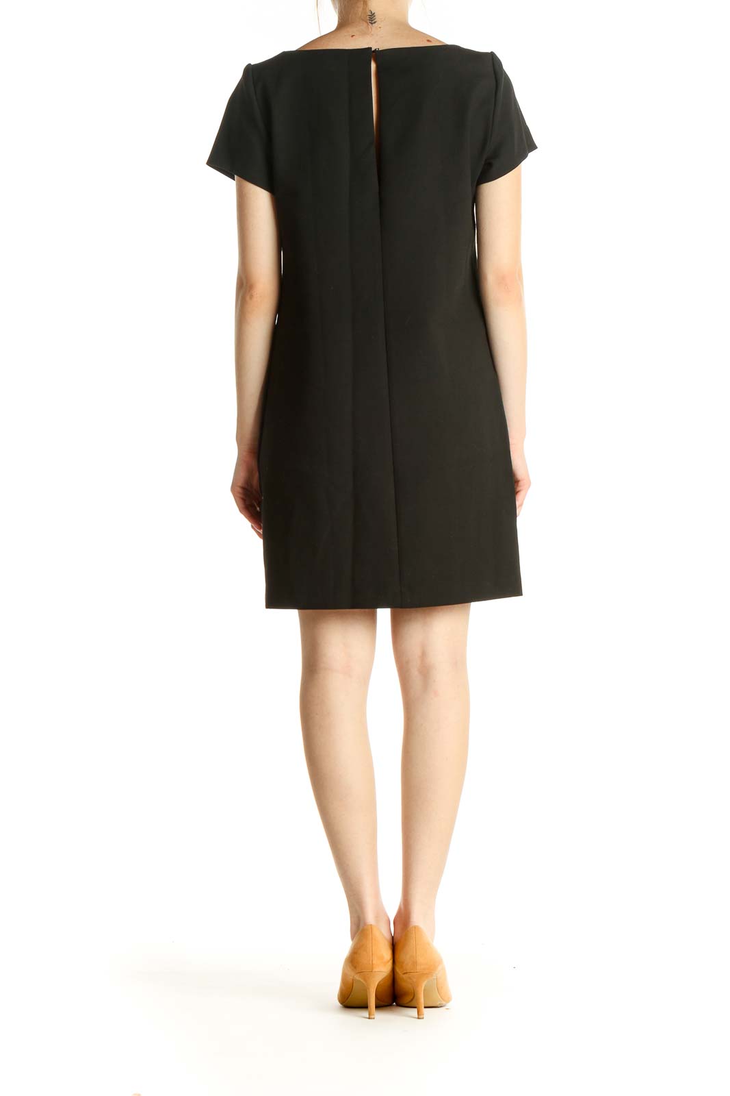 Black Solid Classic Shift Dress