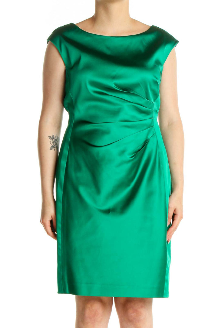 Green Solid Classic Sheath Dress