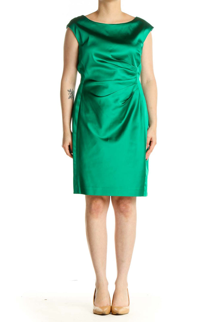 Green Solid Classic Sheath Dress