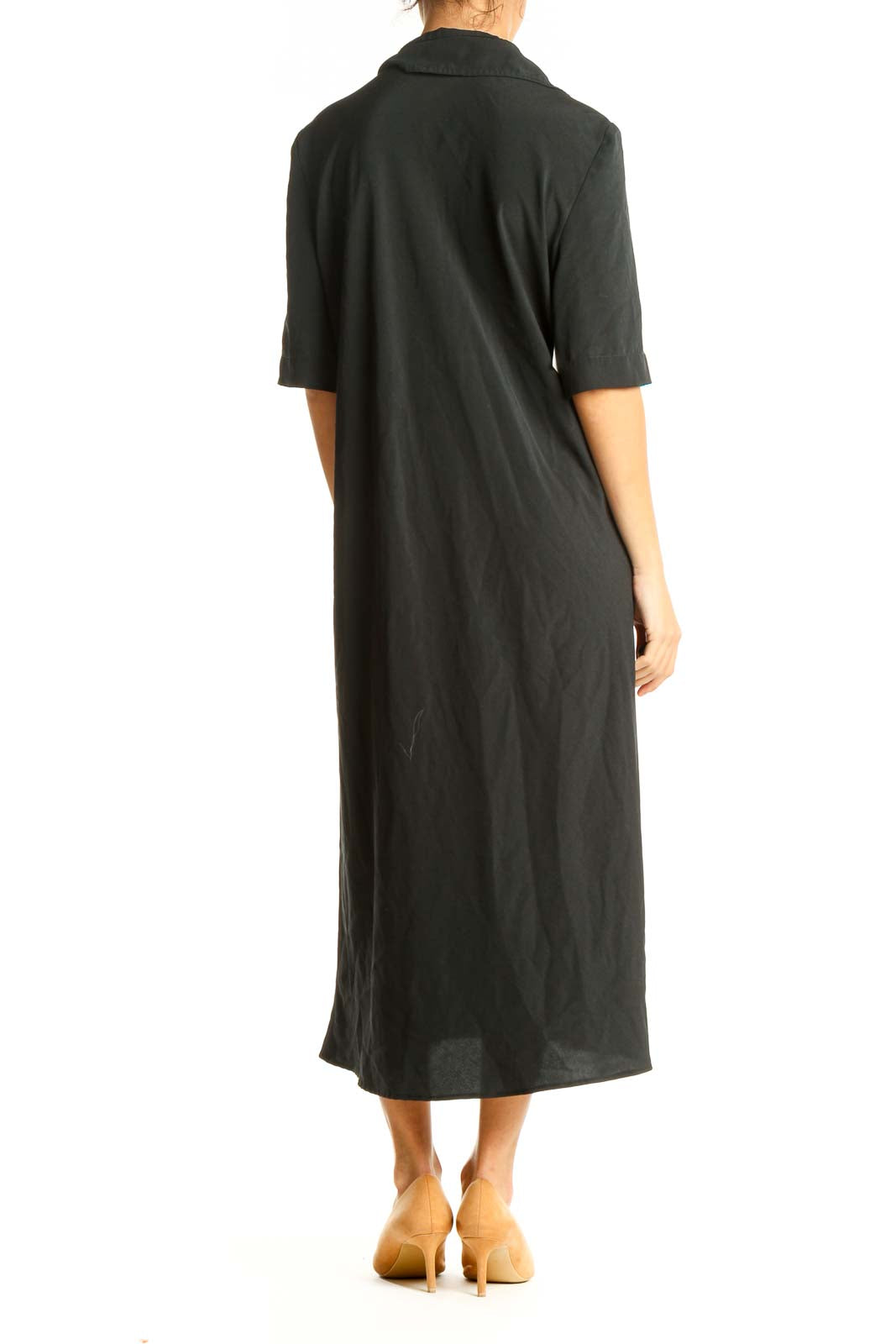 Black Solid Classic Shift Dress