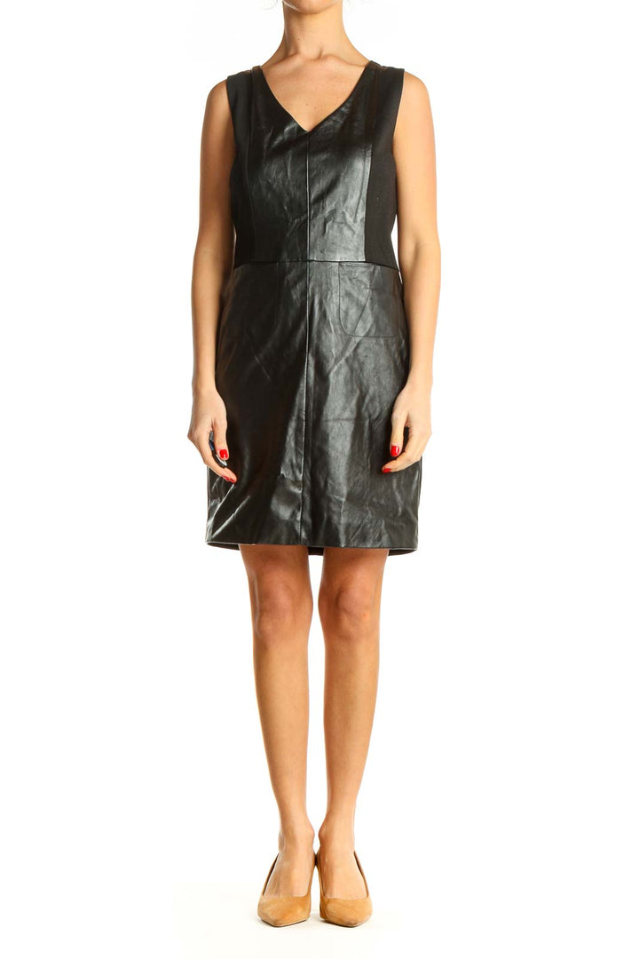 Black Solid Sheath Dress