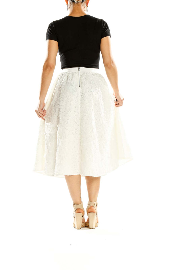 White Textured Chic Flared Skirt