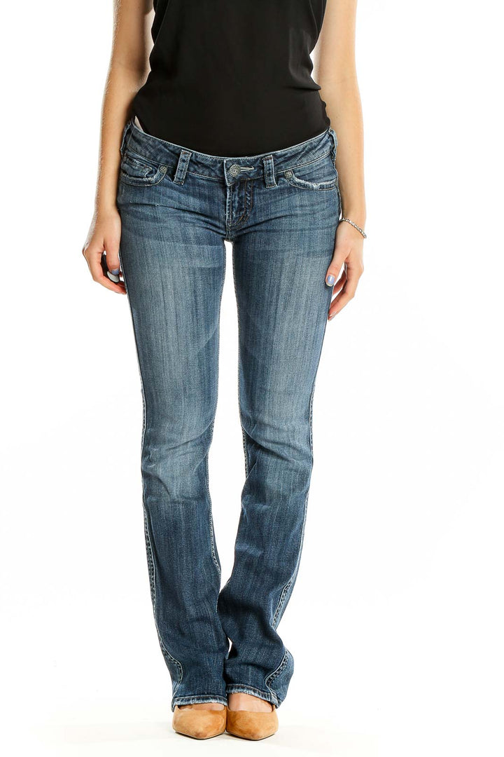 Front view of Silver Jeans Co. blue bootcut jeans on model