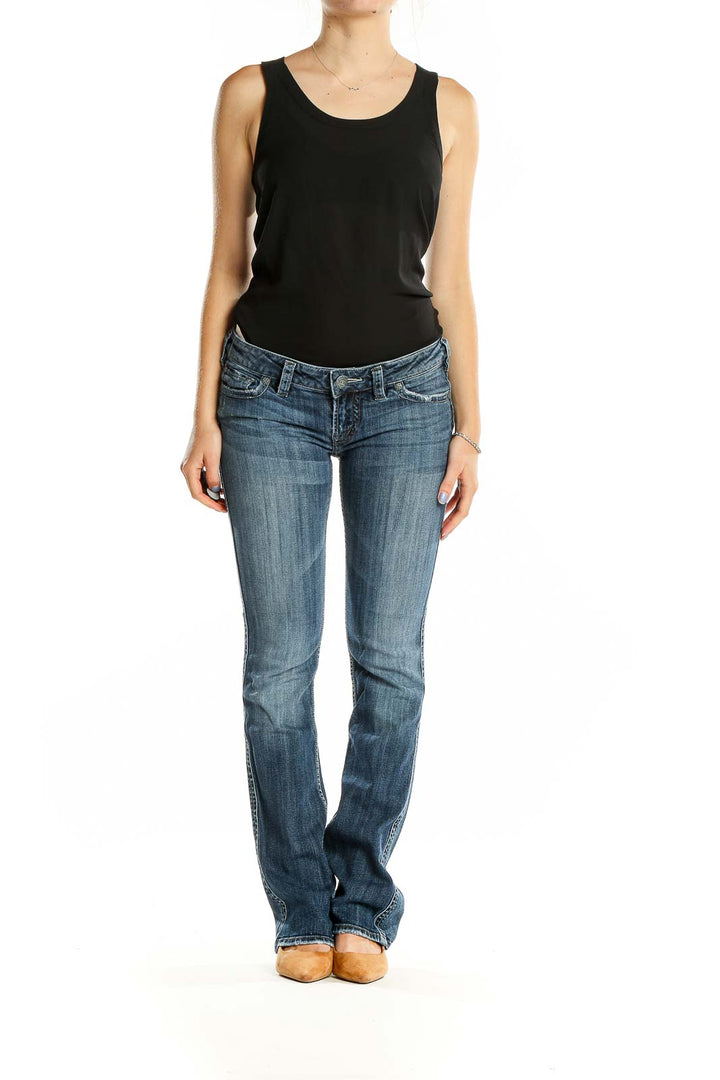 Front view of Silver Jeans Co. blue bootcut jeans on model