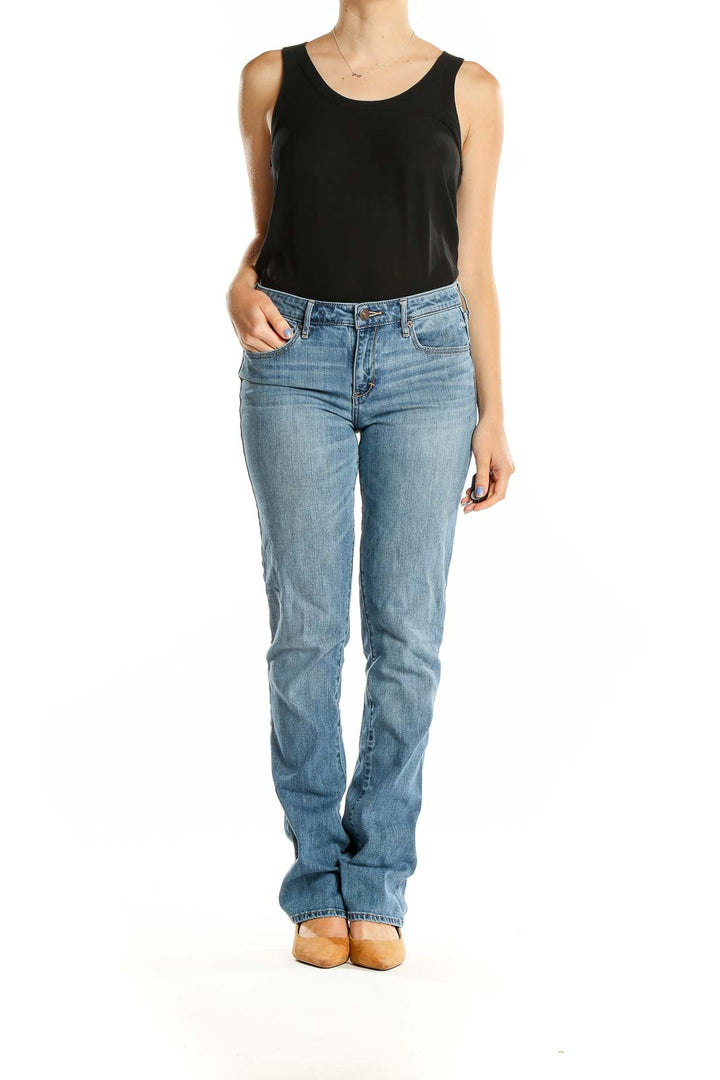 Front view of Abercrombie & Fitch light blue straight leg jeans on model