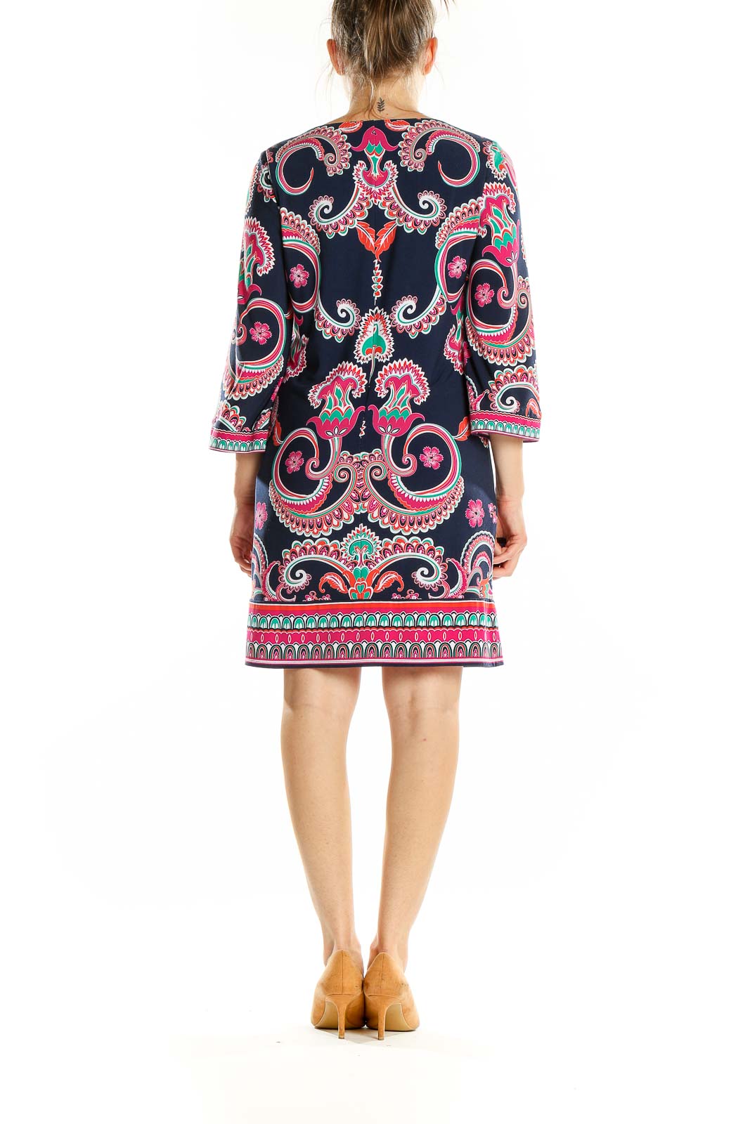 Back view of LAUNDRY by SHELLI SEGAL Navy Paisley Print Shift Dress