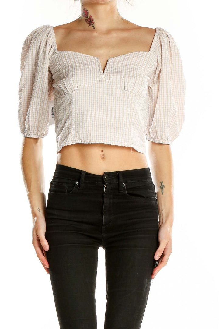 Front view of Abercrombie & Fitch white gingham puff sleeve crop top