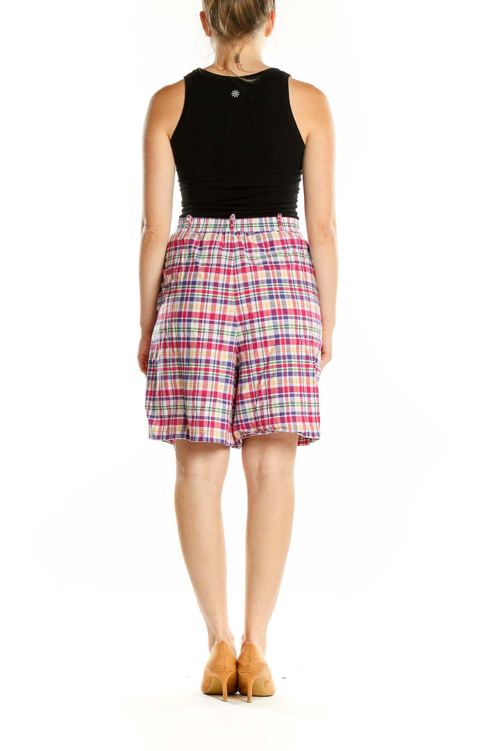 Back view of Jaclyn & Smith multicolor plaid cotton shorts on model