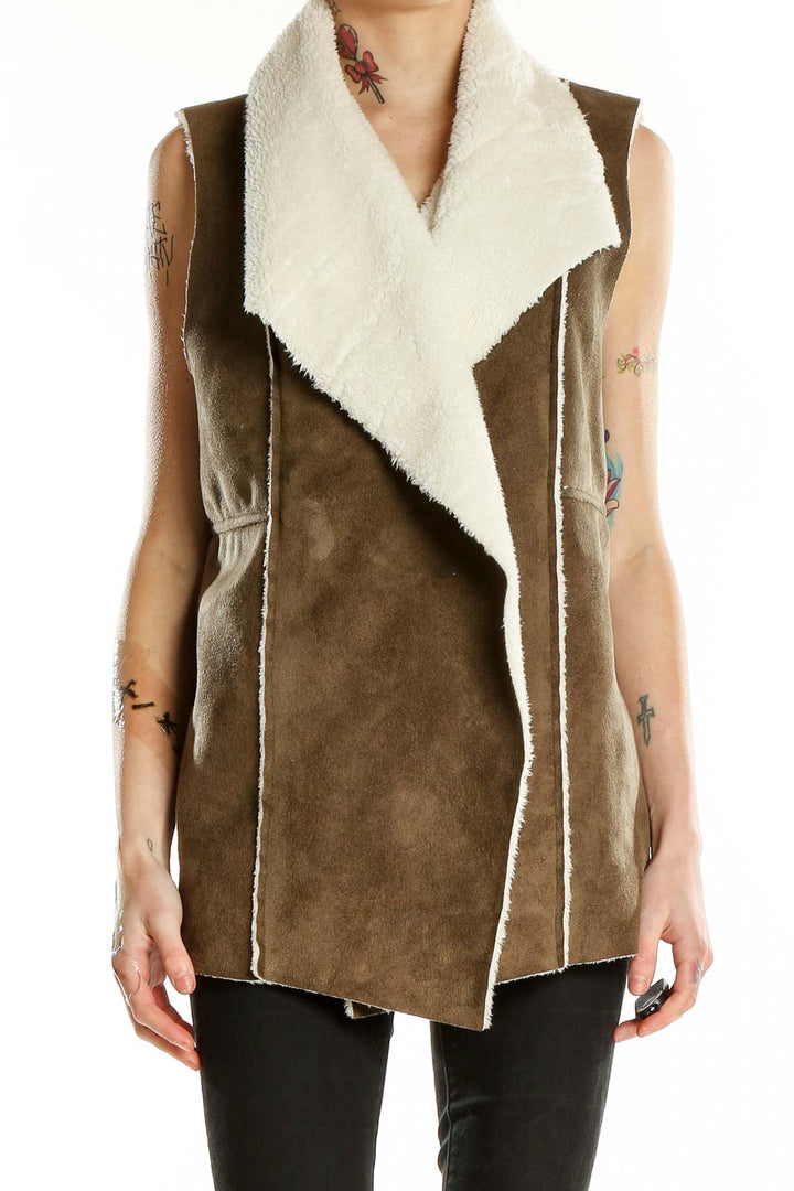 Front view of Susina brown faux shearling vest with cream draped collar