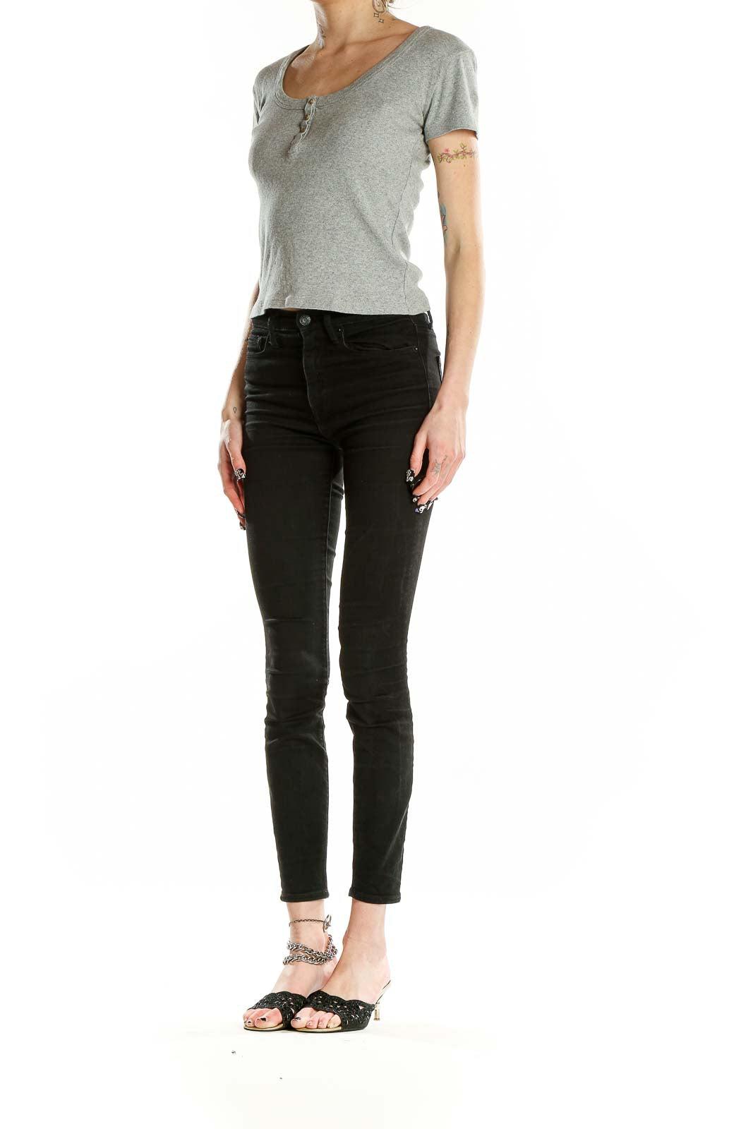 Front view of gray Frye cotton Henley crop top with scoop neck and buttons