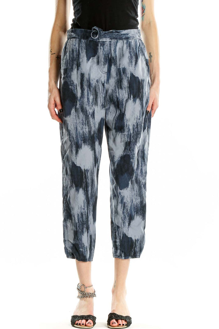 Front view of Gap blue abstract print cropped pants