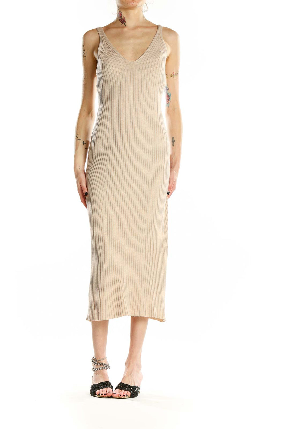 Front view of beige ribbed midi dress from MNG with V-neck and spaghetti straps