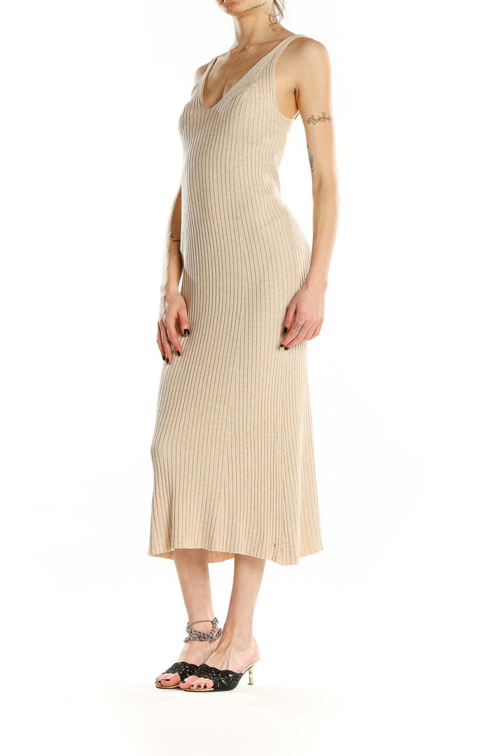 Front view of beige ribbed midi dress from MNG with V-neck and spaghetti straps