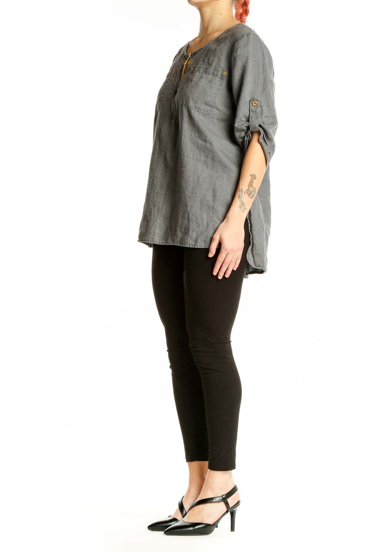 Front view of Ellen Tracy gray linen tunic top with zip closure