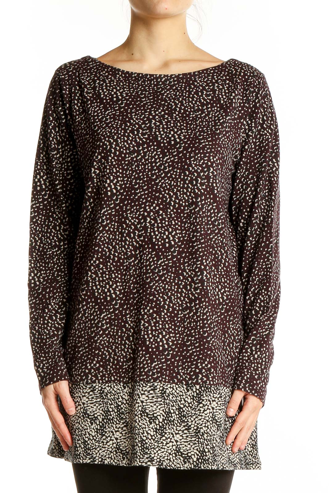 Front view of J.Jill brown speckled long sleeve tunic top with ombré pattern