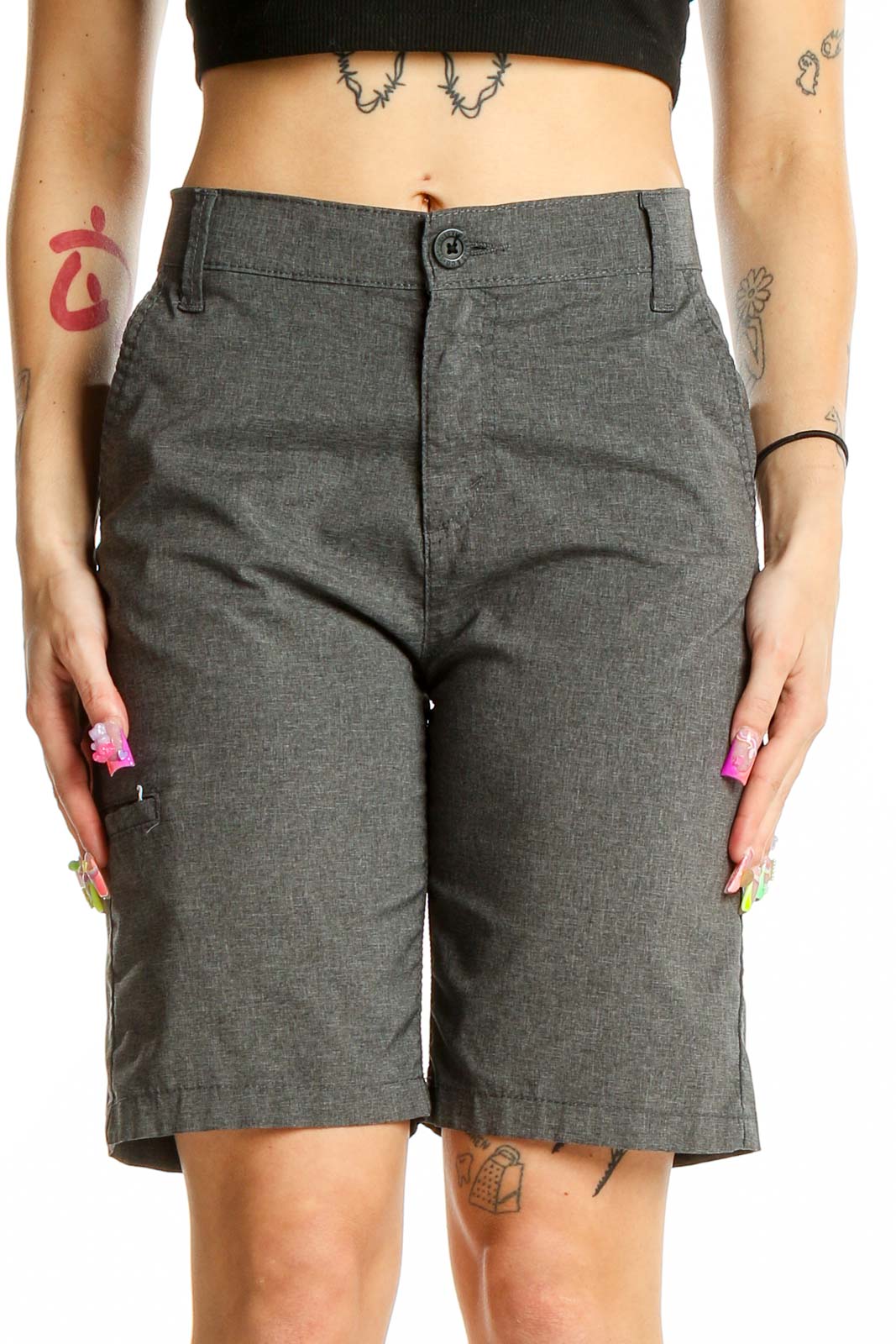 Front view of gray Levi's Bermuda shorts on model