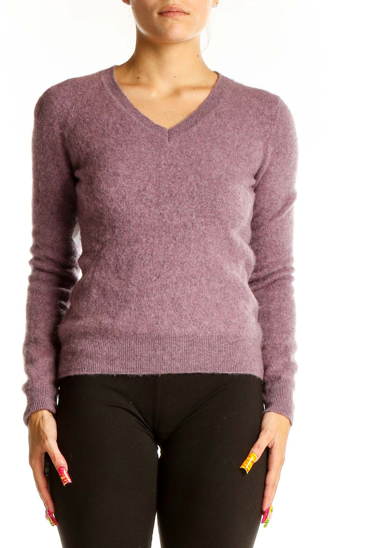 Front view of purple Tahari cashmere V-neck sweater on model