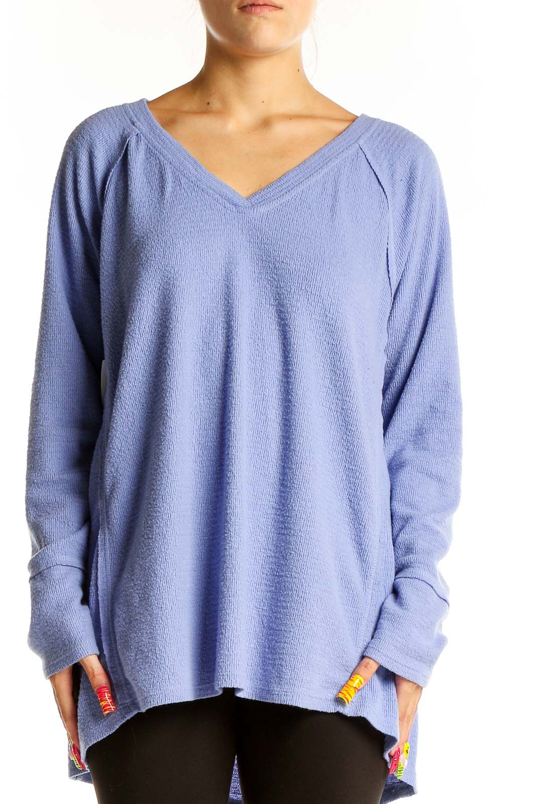 Front view of periwinkle WILDFOX V-neck oversized knit sweater