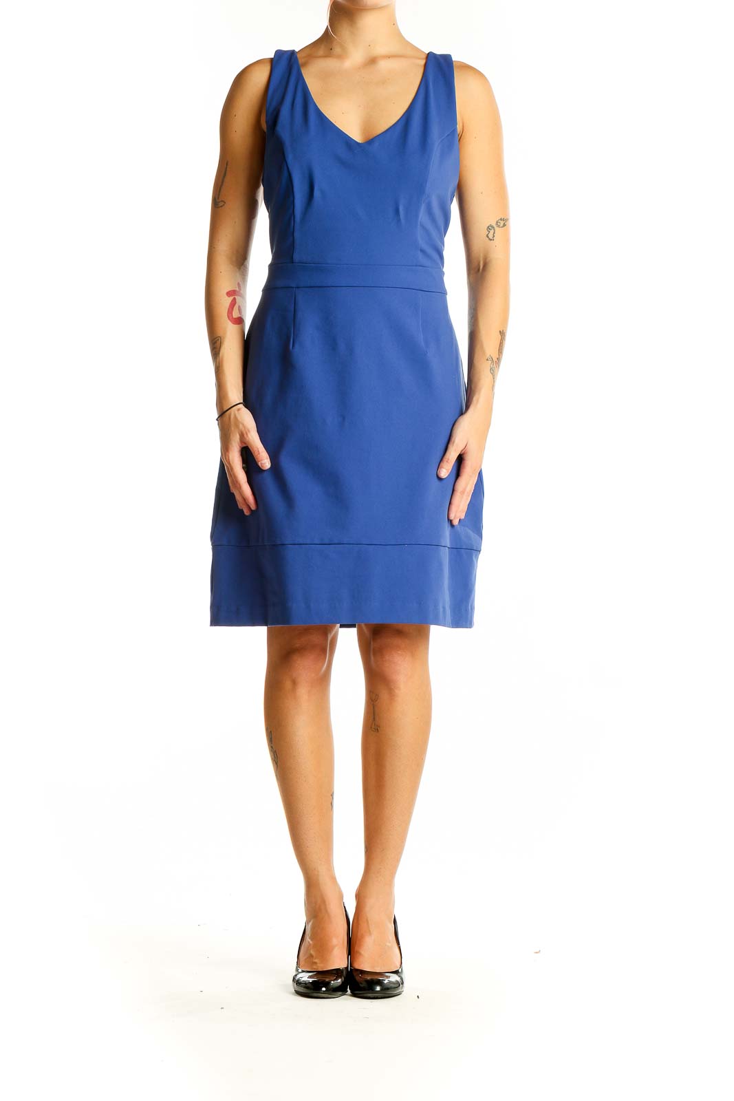 Front view of blue Cynthia Rowley V-neck sleeveless cocktail dress