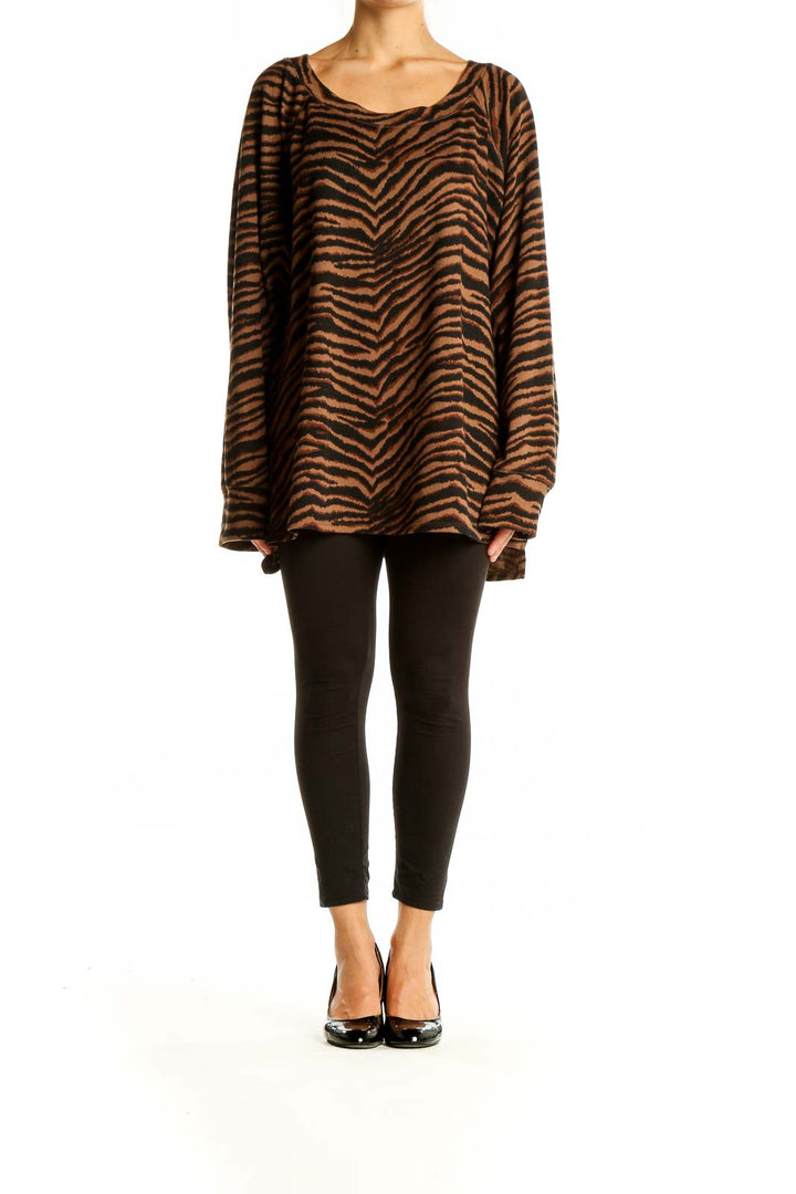 Front view of Sanctuary brown tiger stripe oversized knit sweater