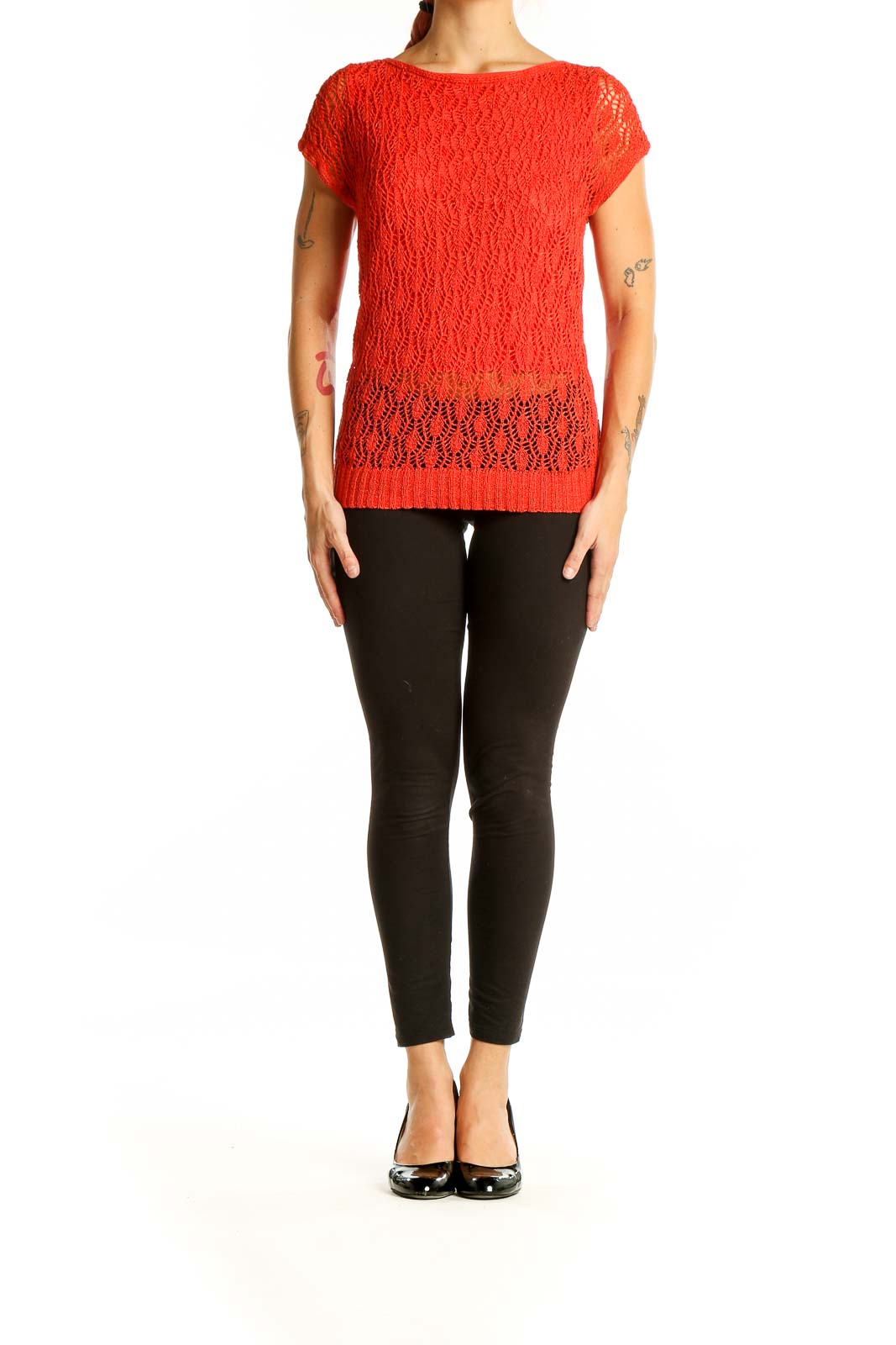 Front view of Evan Picone red lace knit short sleeve top