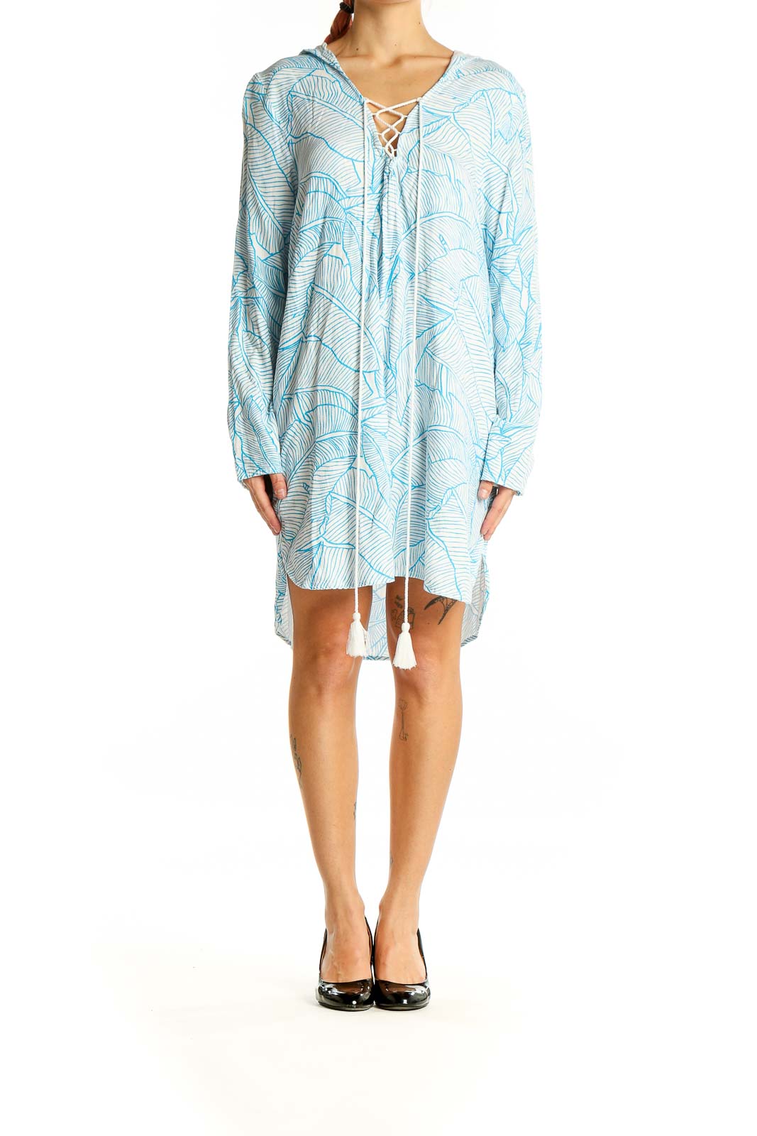 Front view of Charlie Holiday blue leaf print lace-up beach dress