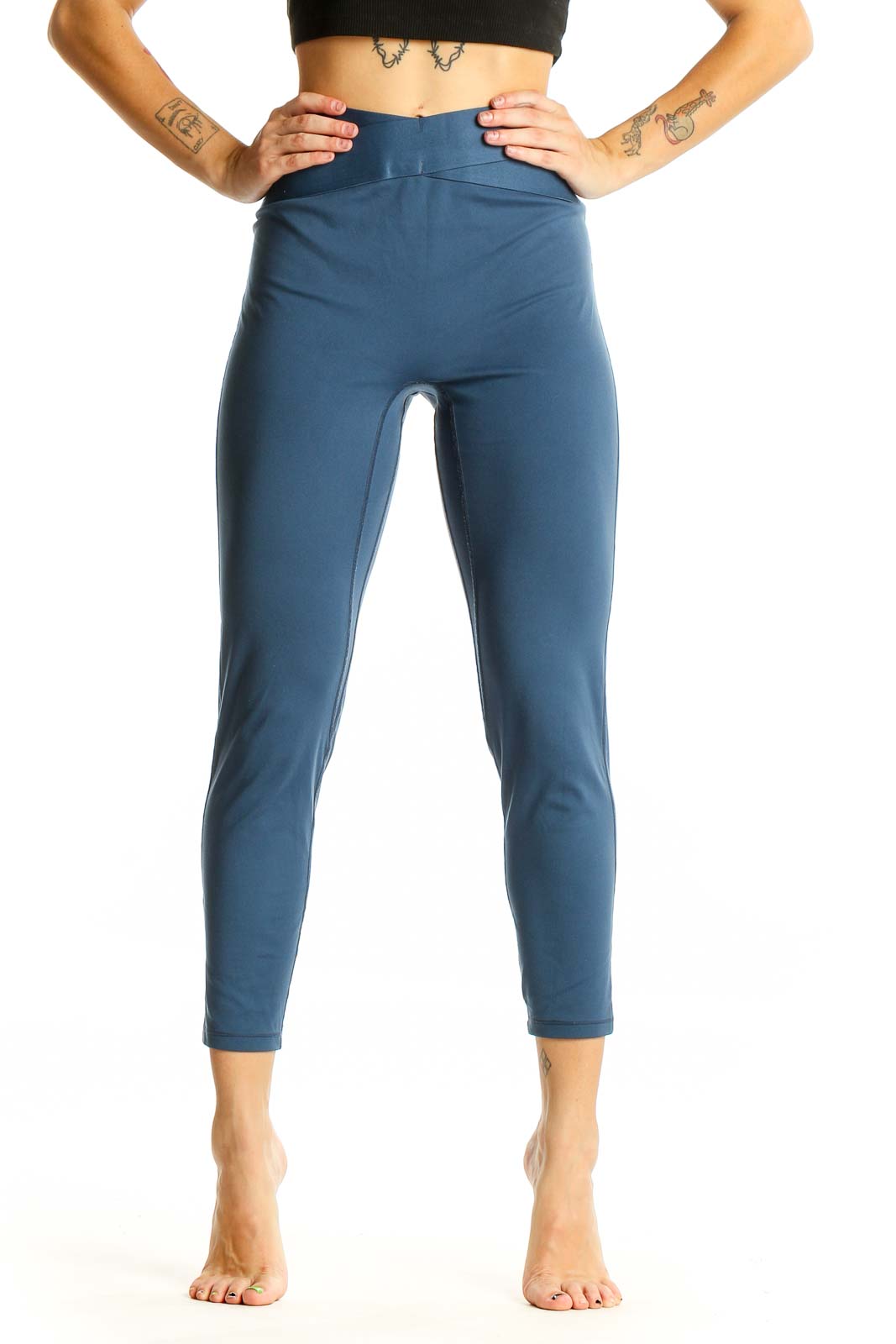 Front view of blue high-waisted cropped activewear leggings