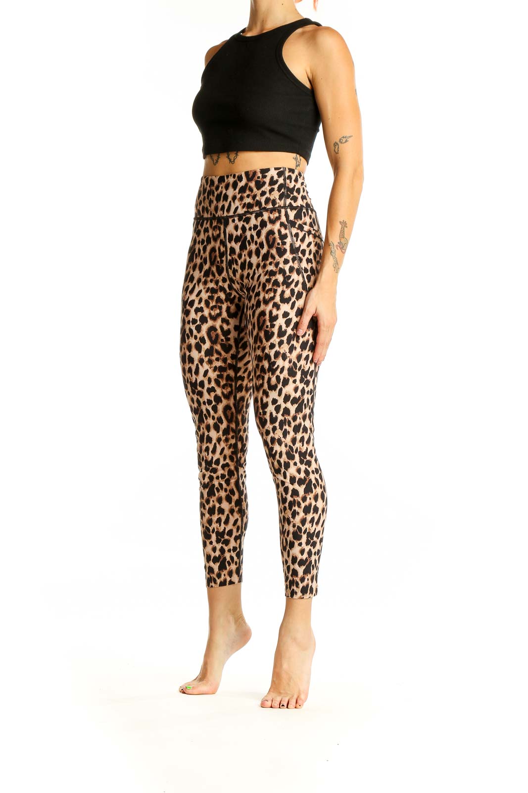 Front view of Victoria's Secret leopard print high-waisted activewear leggings