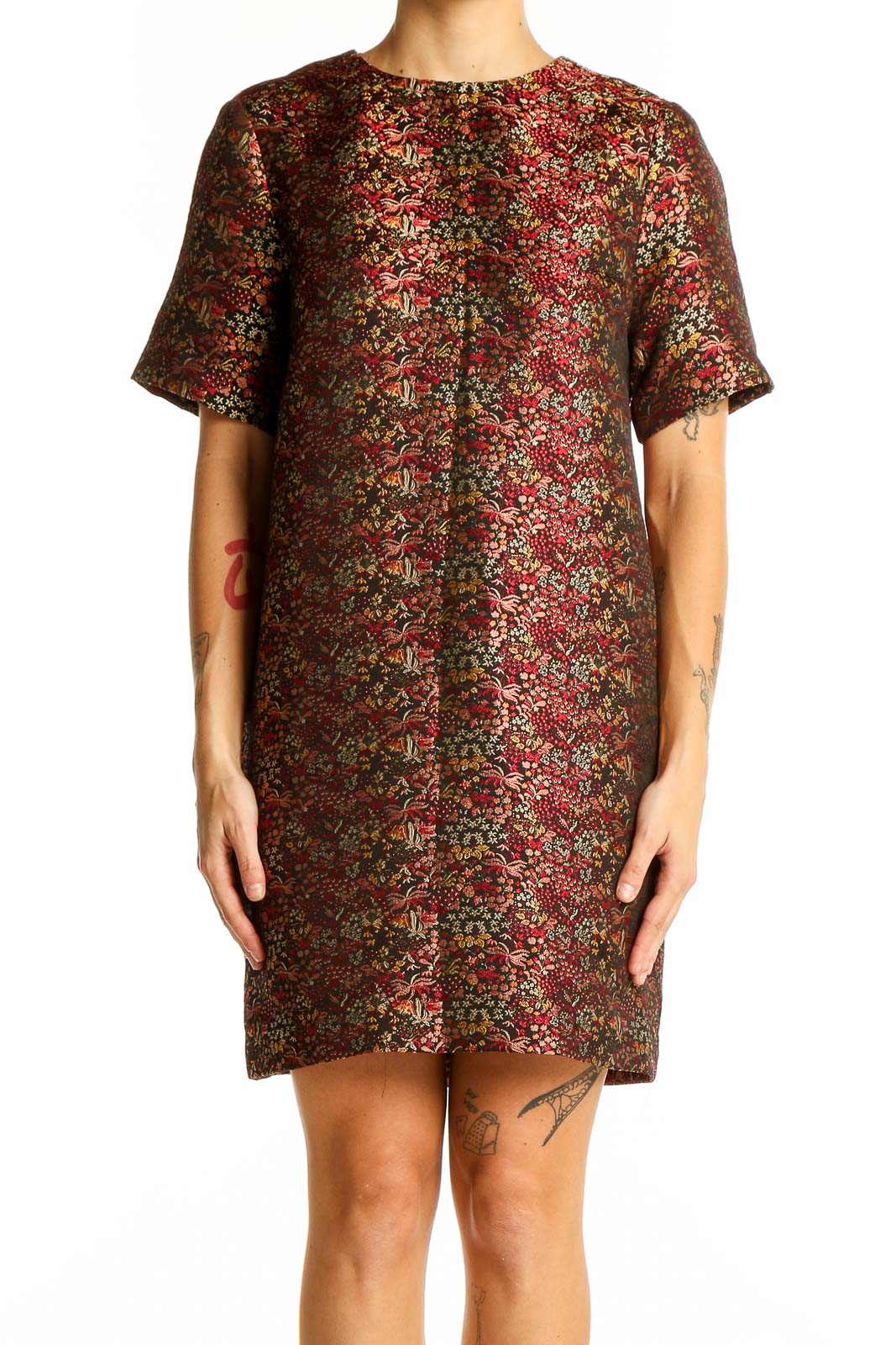 Front view of Zara Woman burgundy floral print short sleeve dress