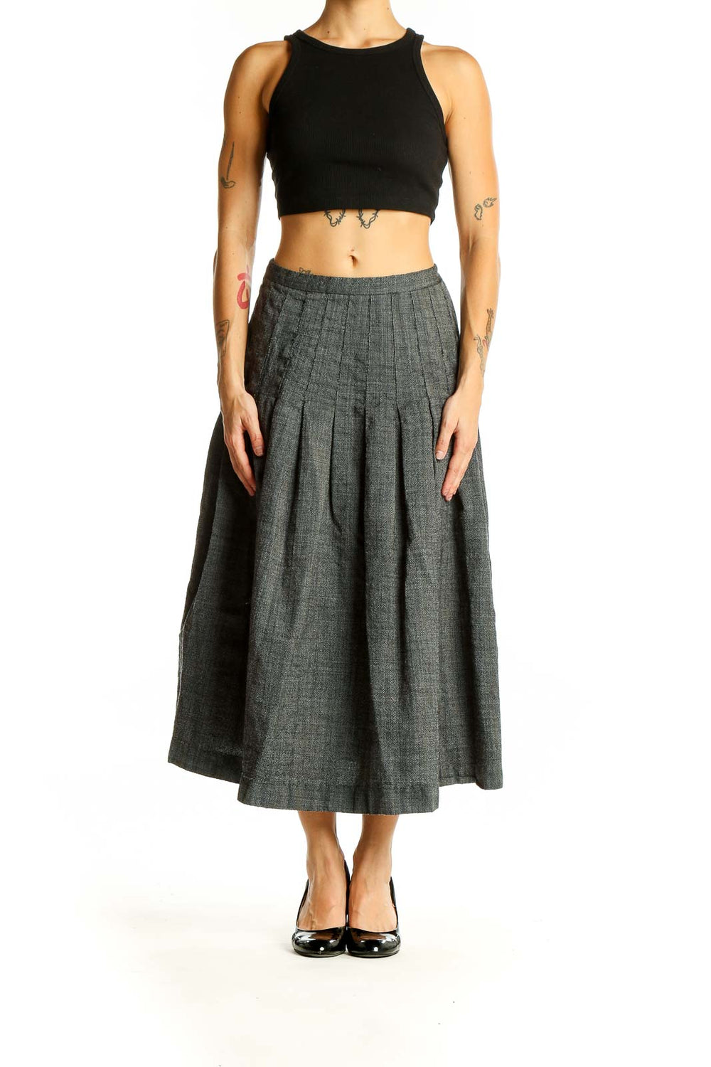 Front view of gray pleated midi skirt by SilkRoll