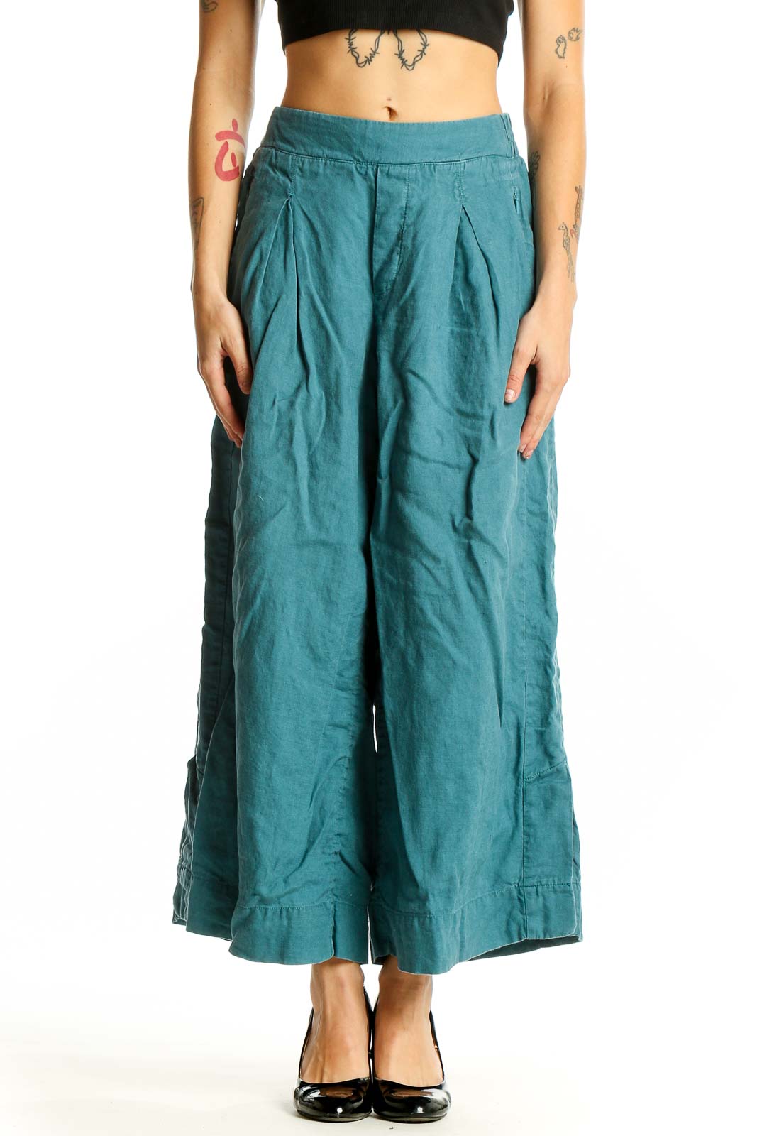 Front view of teal linen wide-leg cropped pants from Athleta