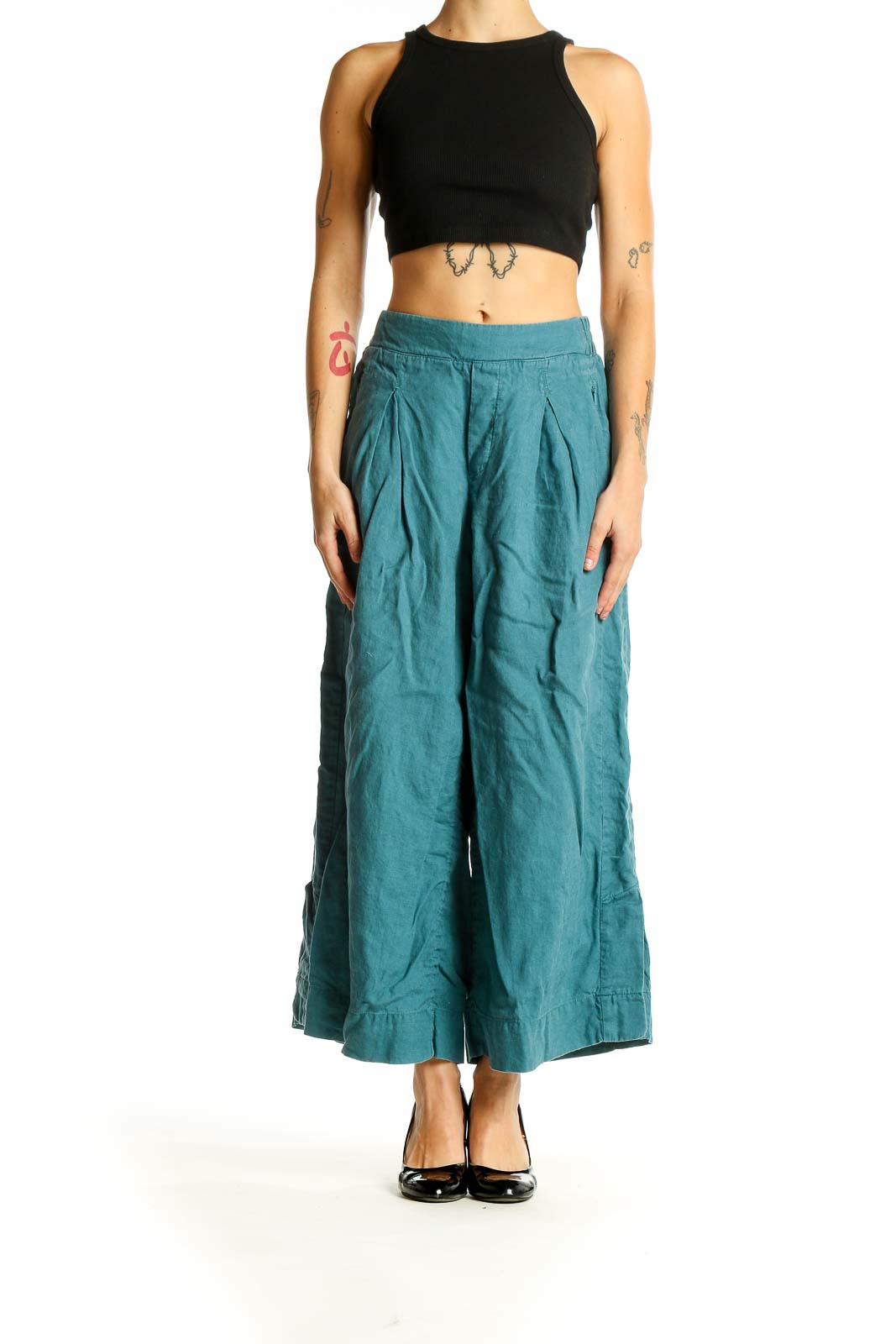 Front view of teal linen wide-leg cropped pants from Athleta