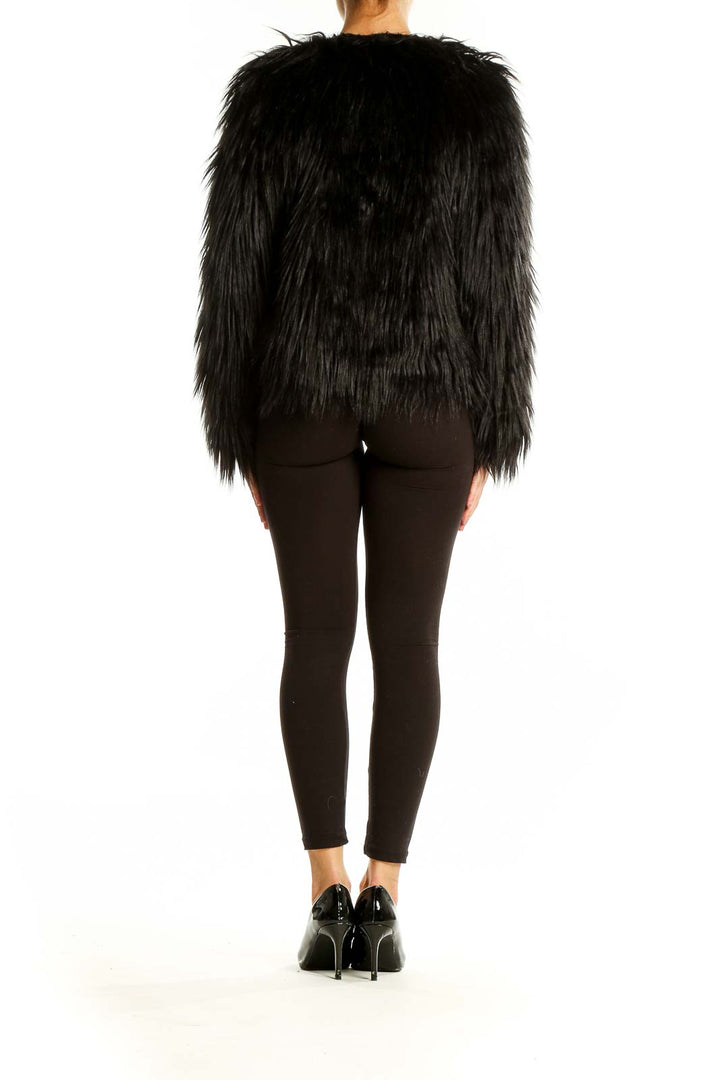 Back view of Lanshifei black shaggy faux fur cropped jacket