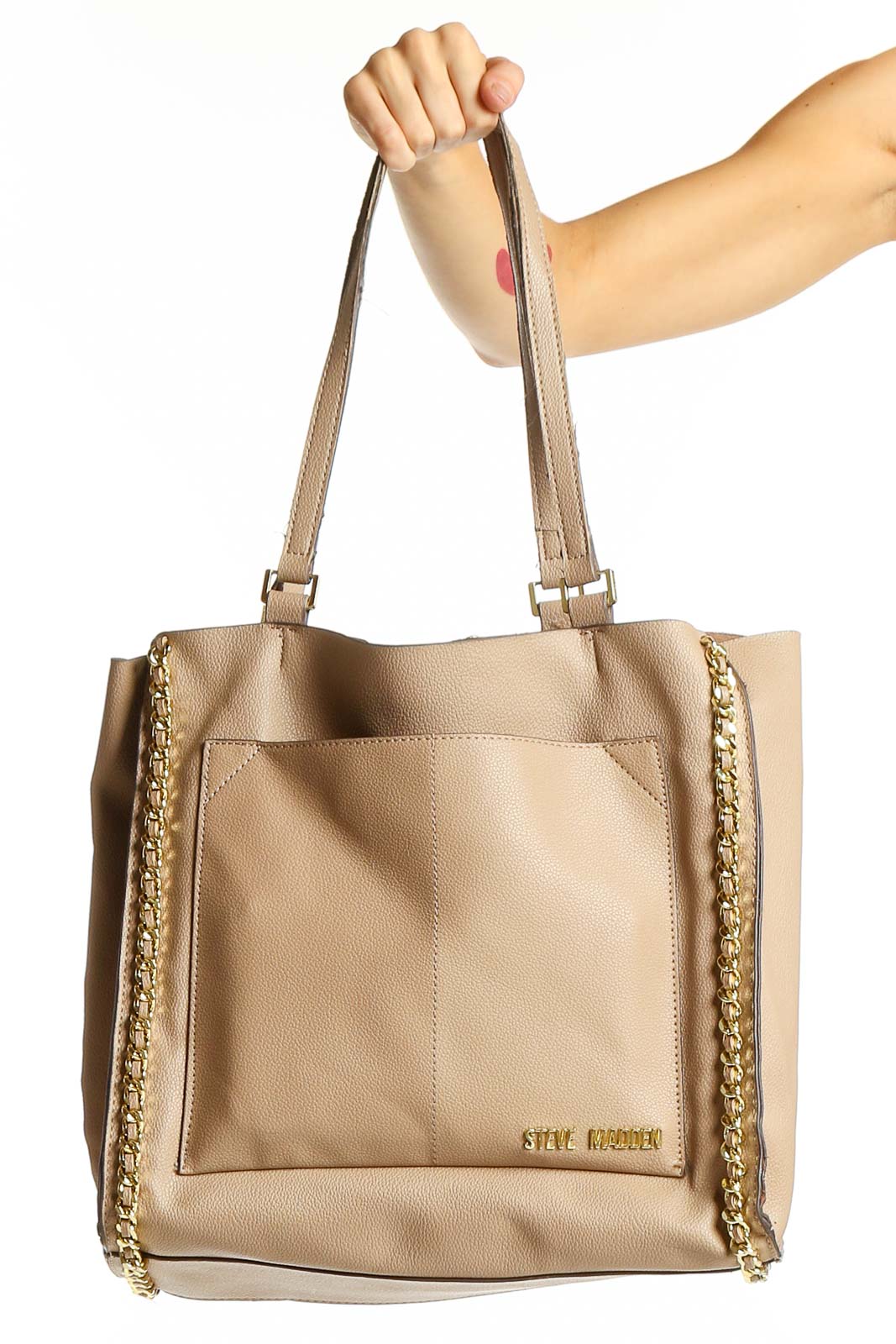 Front view of Steve Madden beige tote bag with gold chain accents