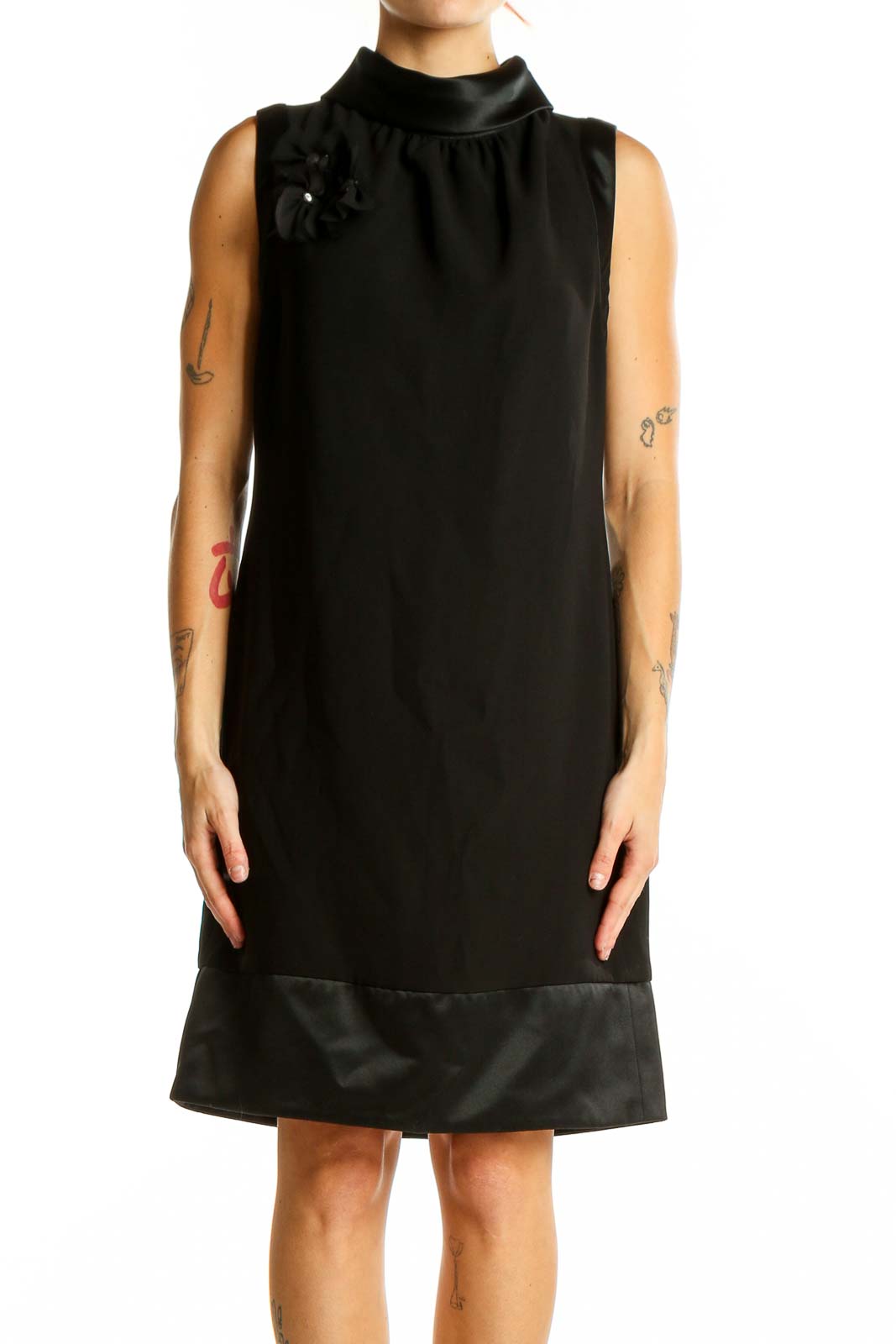 Front view of Simply Vera Vera Wang black sleeveless mock neck shift dress