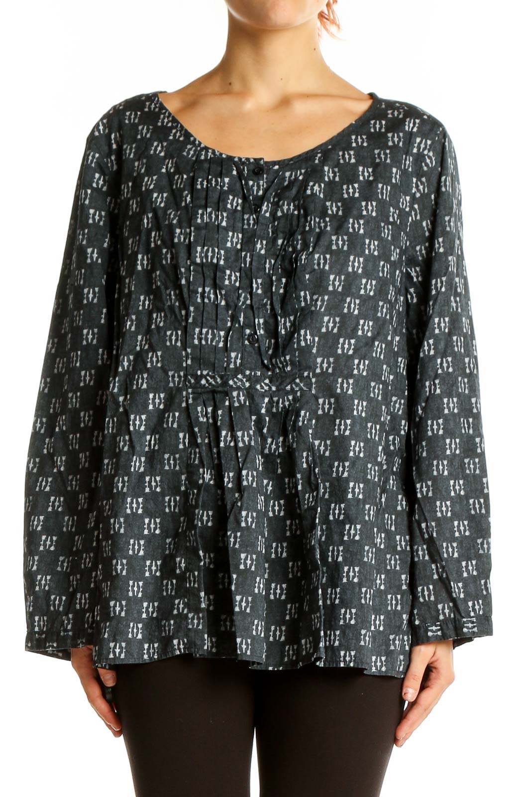 Front view of Gap gray cotton blouse with white pattern