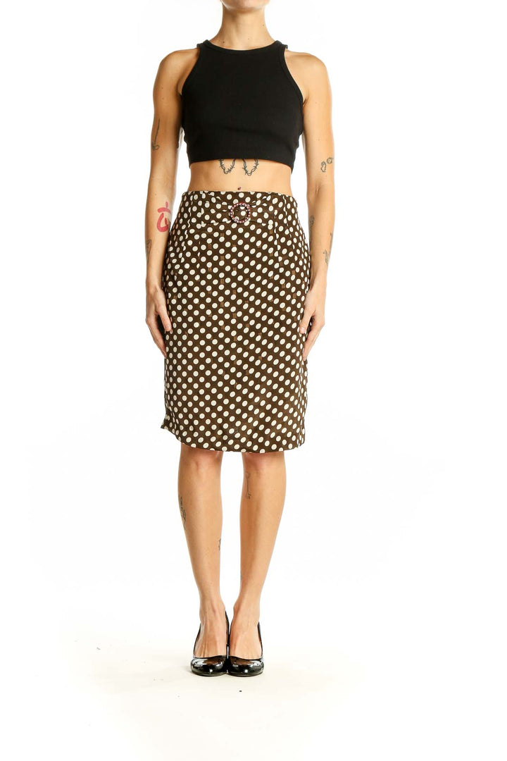 Front view of Chi Ya Ca brown polka dot pencil skirt on model