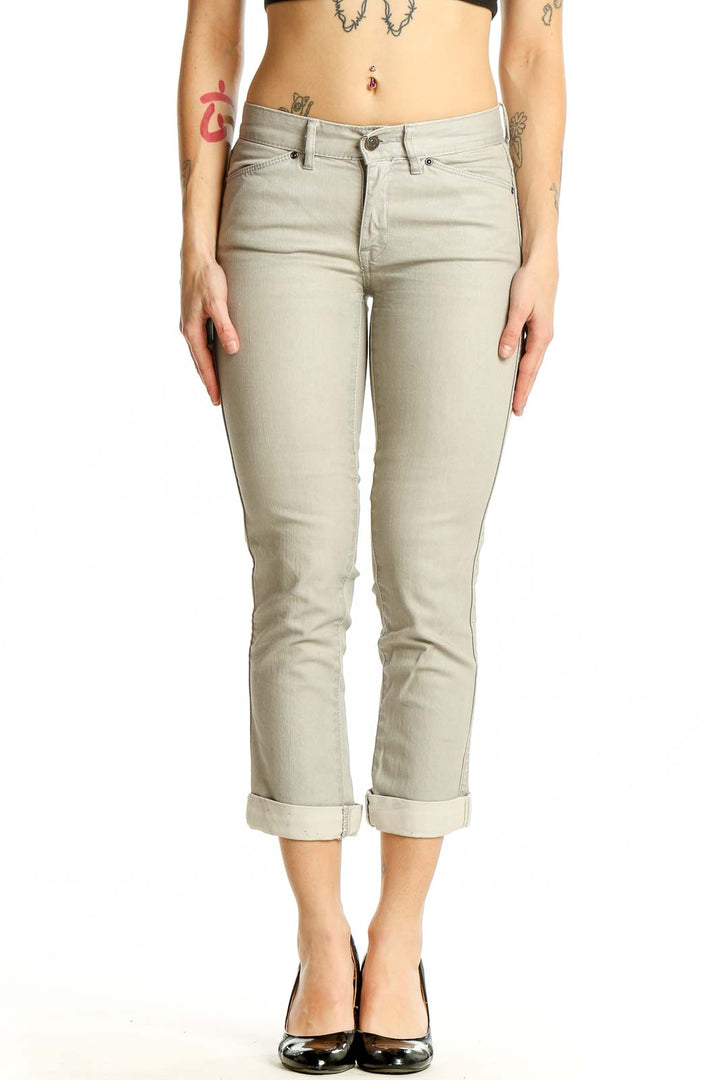 Front view of Club Monaco beige cropped jeans on model